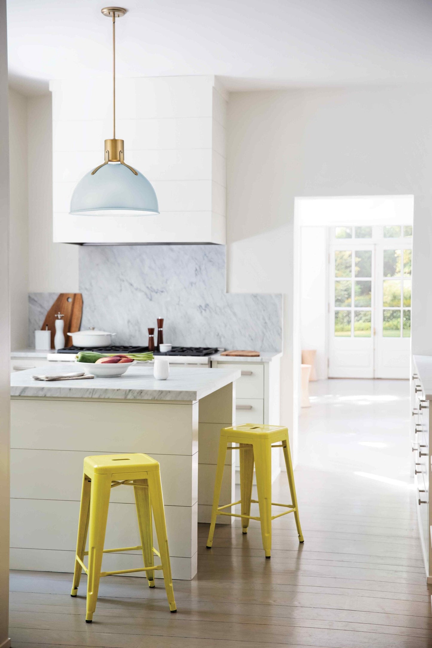 Hinkley Argo Heritage Brass Modern/contemporary Opal glass Dome Medium Hanging Pendant light 6588886