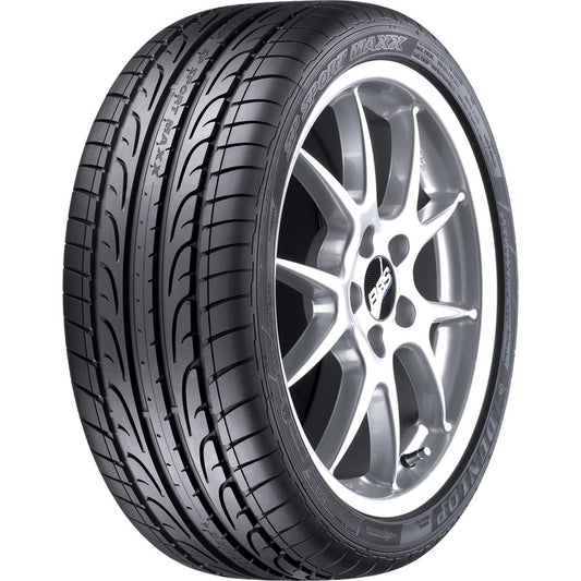Dunlop SP Sport Maxx 050 DSST UHP Summer 245/50R19 101W Passenger Tire