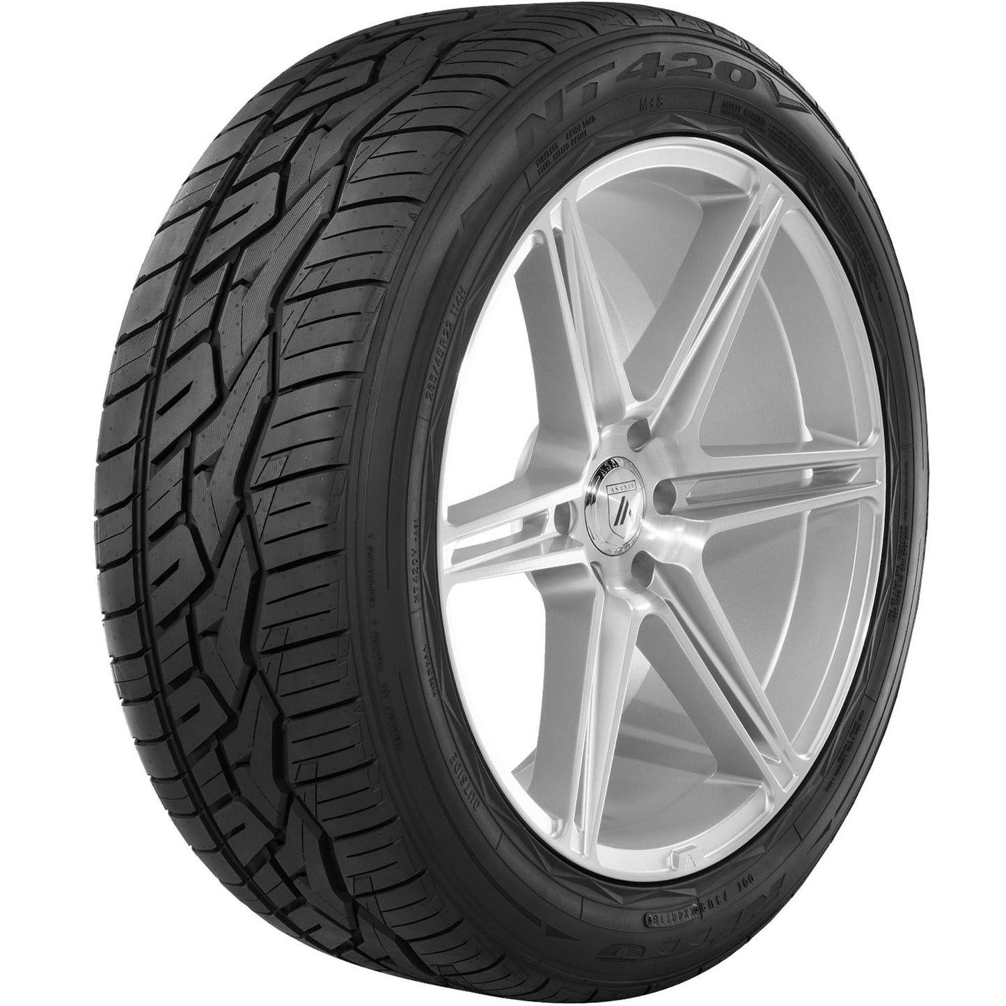 Nitto NT420V All Season 275/60R20 116H XL Light Truck Tire