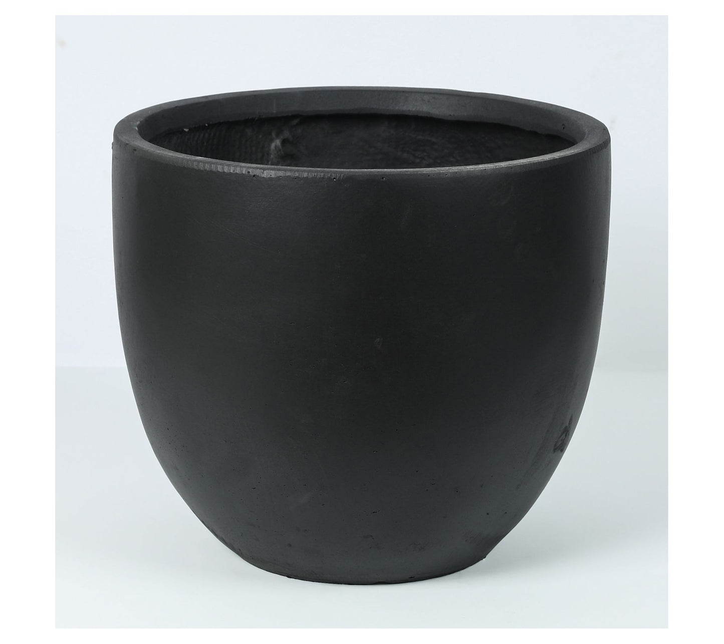 LuxenHome 13" Round Planter